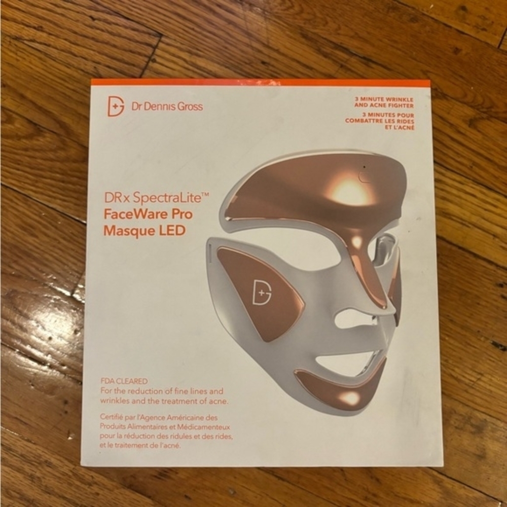 FaceWare Pro LED Mask - White and Gold